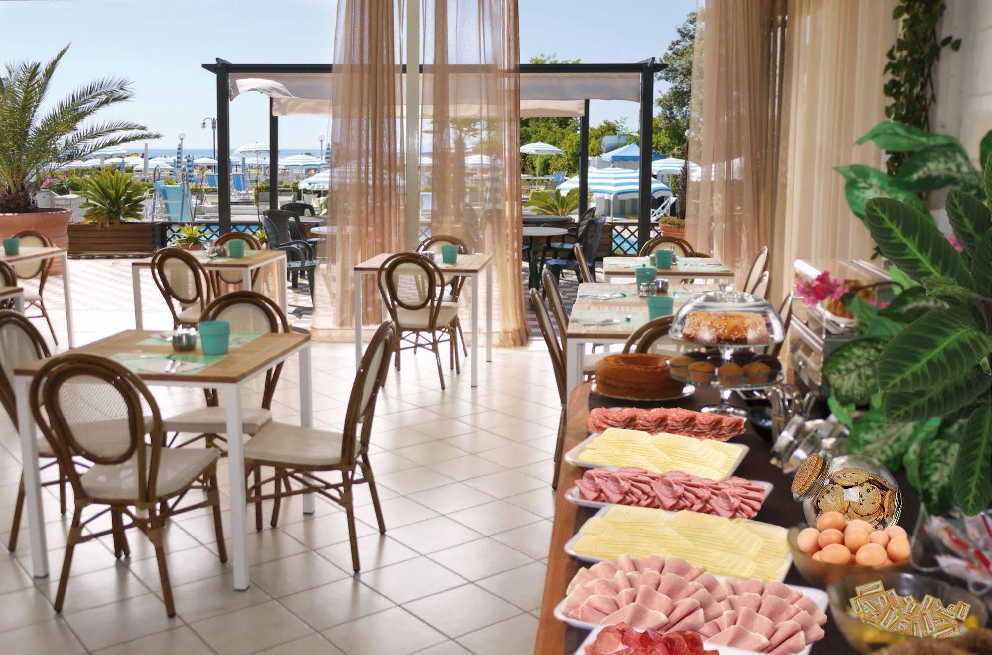 Hotel La Brezza Frontemare Lido di Jesolo Zewnętrze zdjęcie