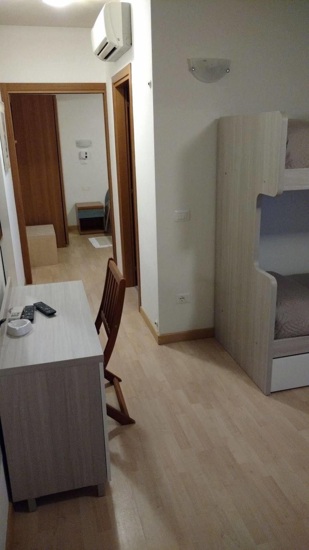 Hotel La Brezza Frontemare Lido di Jesolo Zewnętrze zdjęcie
